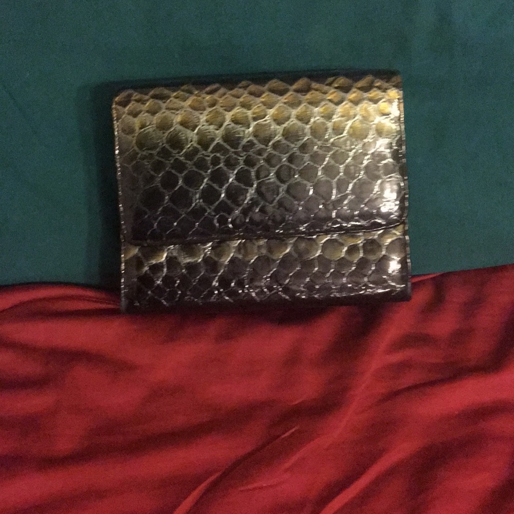 J Renee Snakeskin look shoulderbag/clutch